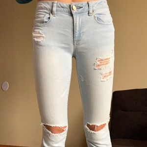 American Eagle Light wash jeans